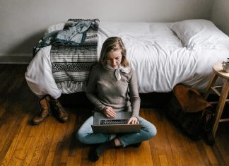 How to Budget as a College Student