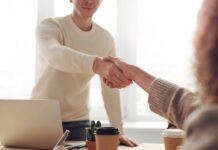 4 Tips To Help You Land Your Dream Job After Graduation